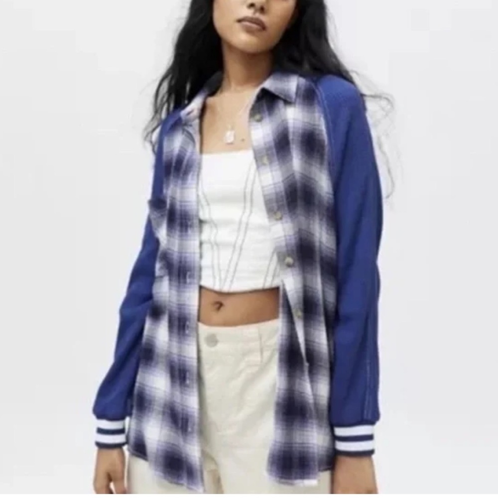 Urban Outfitters BDG Keanu Varsity Flannel Shirt Shacket Size M Blue Plaid NEW